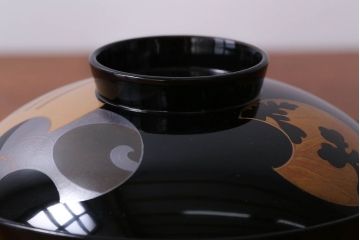 アンティーク雑貨　和製アンティーク　大正〜昭和初期　輪島塗木製蒔絵椀5客(4)