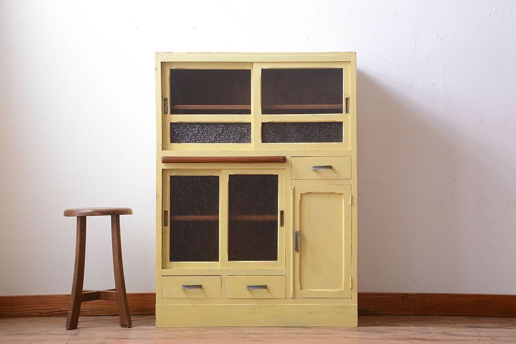 アンティーク家具　アンティークペイント　作業台付き!小さなキッチンキャビネット(食器棚・カップボード)