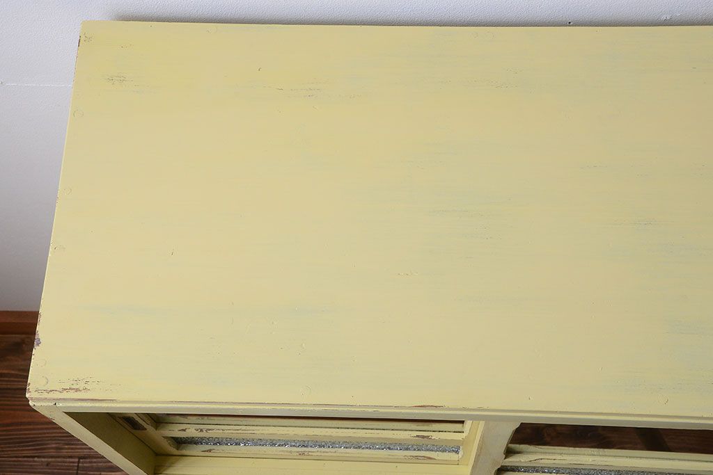 アンティーク家具　アンティークペイント　作業台付き!小さなキッチンキャビネット(食器棚・カップボード)