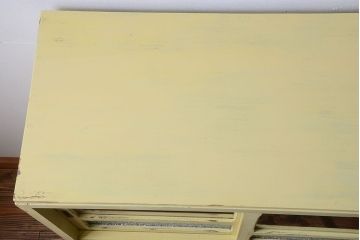 アンティーク家具　アンティークペイント　作業台付き!小さなキッチンキャビネット(食器棚・カップボード)