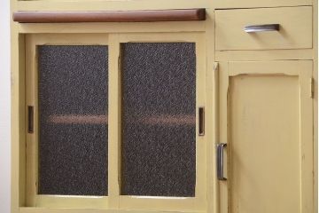 アンティーク家具　アンティークペイント　作業台付き!小さなキッチンキャビネット(食器棚・カップボード)