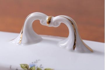 アンティーク雑貨　イギリス　Royal Albert(ロイヤルアルバート)　Tranquillity(トランキュリティ)シリーズ　バターディッシュ・調味料入れ3点セット