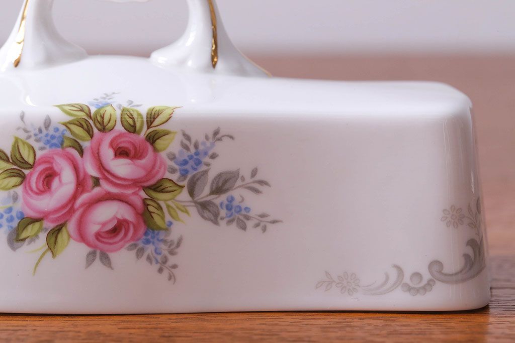 アンティーク雑貨　イギリス　Royal Albert(ロイヤルアルバート)　Tranquillity(トランキュリティ)シリーズ　バターディッシュ・調味料入れ3点セット