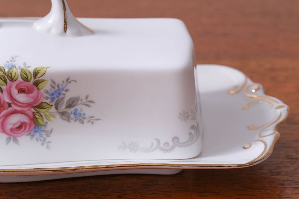 アンティーク雑貨　イギリス　Royal Albert(ロイヤルアルバート)　Tranquillity(トランキュリティ)シリーズ　バターディッシュ・調味料入れ3点セット