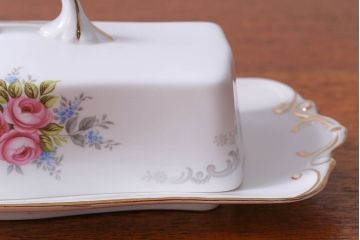 アンティーク雑貨　イギリス　Royal Albert(ロイヤルアルバート)　Tranquillity(トランキュリティ)シリーズ　バターディッシュ・調味料入れ3点セット