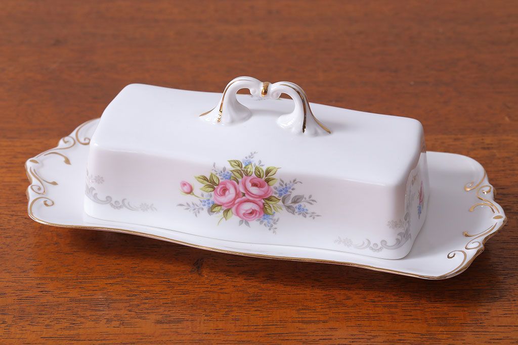 アンティーク雑貨　イギリス　Royal Albert(ロイヤルアルバート)　Tranquillity(トランキュリティ)シリーズ　バターディッシュ・調味料入れ3点セット