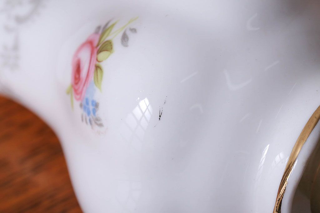 アンティーク雑貨　イギリス　Royal Albert(ロイヤルアルバート)　Tranquillity(トランキュリティ)シリーズ　バターディッシュ・調味料入れ3点セット