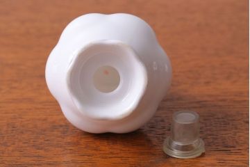 アンティーク雑貨　イギリス　Royal Albert(ロイヤルアルバート)　Tranquillity(トランキュリティ)シリーズ　バターディッシュ・調味料入れ3点セット