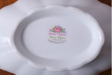 アンティーク雑貨　イギリス　Royal Albert(ロイヤルアルバート)　Tranquillity(トランキュリティ)シリーズ　ソースボート(洋食器)