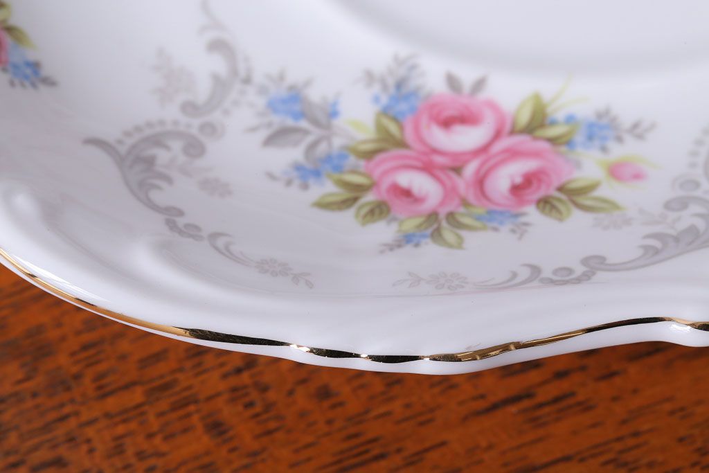 アンティーク雑貨　イギリス　Royal Albert(ロイヤルアルバート)　Tranquillity(トランキュリティ)シリーズ　ソースボート(洋食器)