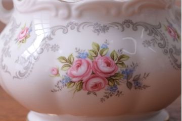 アンティーク雑貨　イギリス　Royal Albert(ロイヤルアルバート)　Tranquillity(トランキュリティ)シリーズ　ティーポット・シュガー・クリーマー3点