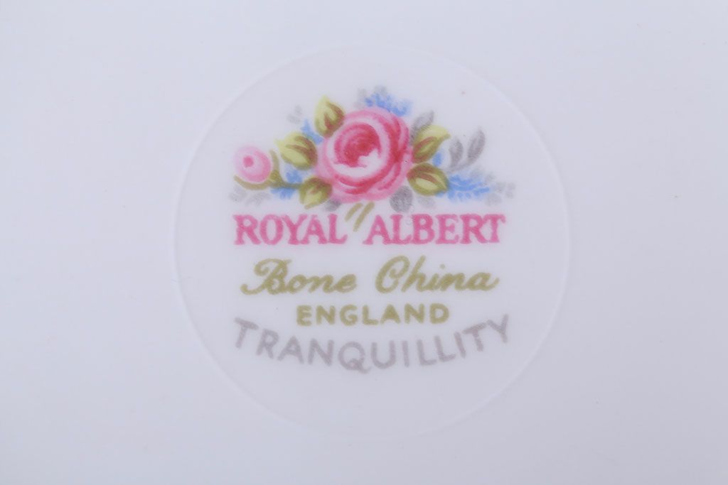アンティーク雑貨　イギリス　Royal Albert(ロイヤルアルバート)　Tranquillity(トランキュリティ)シリーズ　ケーキ皿など9点(洋食器)