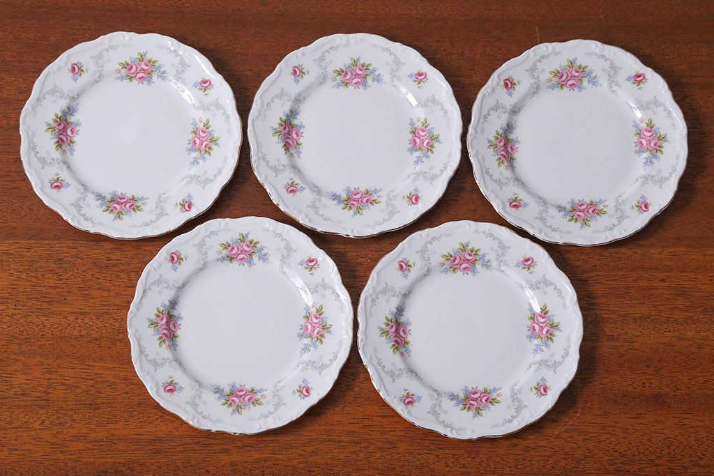 アンティーク雑貨　イギリス　Royal Albert(ロイヤルアルバート)　Tranquillity(トランキュリティ)シリーズ　ケーキ皿など9点(洋食器)
