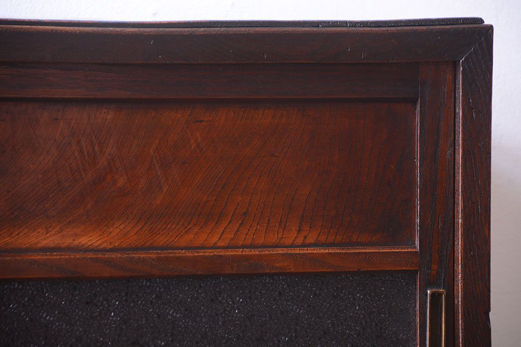 アンティーク家具　和製アンティーク　ダイヤガラス入り!小さなキッチンキャビネット(食器棚・収納棚)