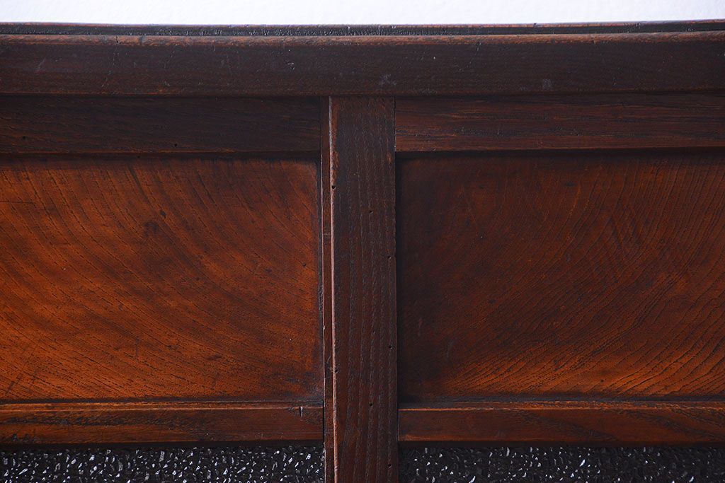 アンティーク家具　和製アンティーク　ダイヤガラス入り!小さなキッチンキャビネット(食器棚・収納棚)