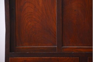 アンティーク家具　和製アンティーク　ダイヤガラス入り!小さなキッチンキャビネット(食器棚・収納棚)