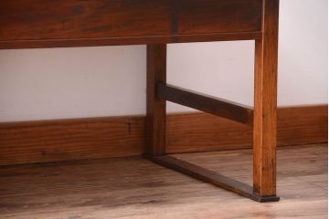 レトロ家具　和製アンティーク　古い木のレトロな台形型ガラスケース