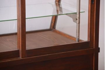 レトロ家具　和製アンティーク　古い木のレトロな台形型ガラスケース