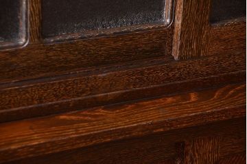 アンティーク家具　和製アンティーク　ダイヤガラス入り!上品で上質な古い木製カップボード(食器棚)