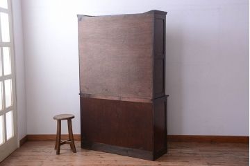 アンティーク家具　和製アンティーク　ダイヤガラス入り!上品で上質な古い木製カップボード(食器棚)