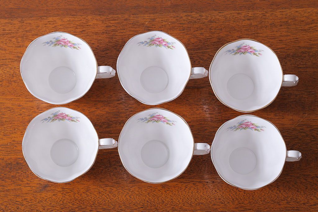 アンティーク雑貨　イギリス　Royal Albert(ロイヤルアルバート)　Tranquillity(トランキュリティ)シリーズ　カップ&ソーサー6客(洋食器)