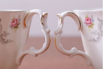 アンティーク雑貨　イギリス　Royal Albert(ロイヤルアルバート)　Tranquillity(トランキュリティ)シリーズ　カップ&ソーサー6客(洋食器)