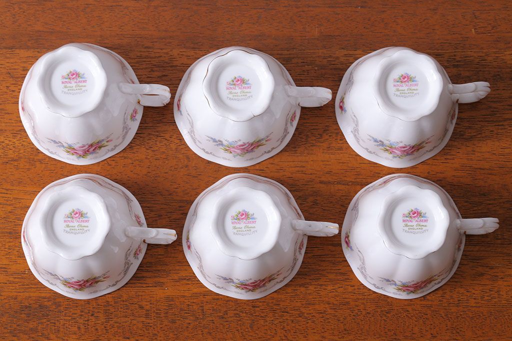 アンティーク雑貨　イギリス　Royal Albert(ロイヤルアルバート)　Tranquillity(トランキュリティ)シリーズ　カップ&ソーサー6客(洋食器)