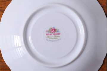 アンティーク雑貨　イギリス　Royal Albert(ロイヤルアルバート)　Tranquillity(トランキュリティ)シリーズ　カップ&ソーサー6客(洋食器)