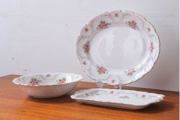アンティーク雑貨　イギリス　Royal Albert(ロイヤルアルバート)　Tranquillity(トランキュリティ)シリーズ　大皿など3点(洋食器)
