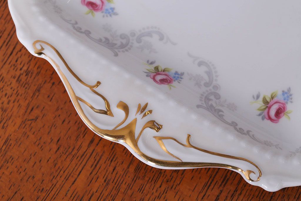 アンティーク雑貨　イギリス　Royal Albert(ロイヤルアルバート)　Tranquillity(トランキュリティ)シリーズ　大皿など3点(洋食器)