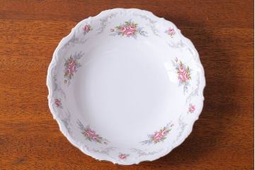 アンティーク雑貨　イギリス　Royal Albert(ロイヤルアルバート)　Tranquillity(トランキュリティ)シリーズ　大皿など3点(洋食器)