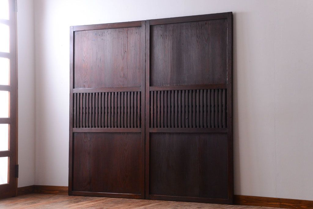 古民具・骨董　裏結霜ガラス入り!古い木の格子帯戸2枚セット(1)(ガラス帯戸)