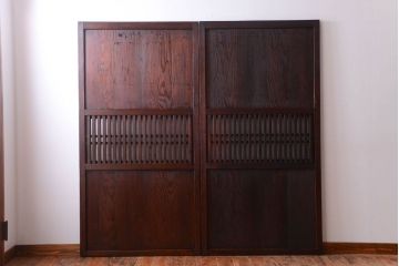 古民具・骨董　裏結霜ガラス入り!古い木の格子帯戸2枚セット(1)(ガラス帯戸)