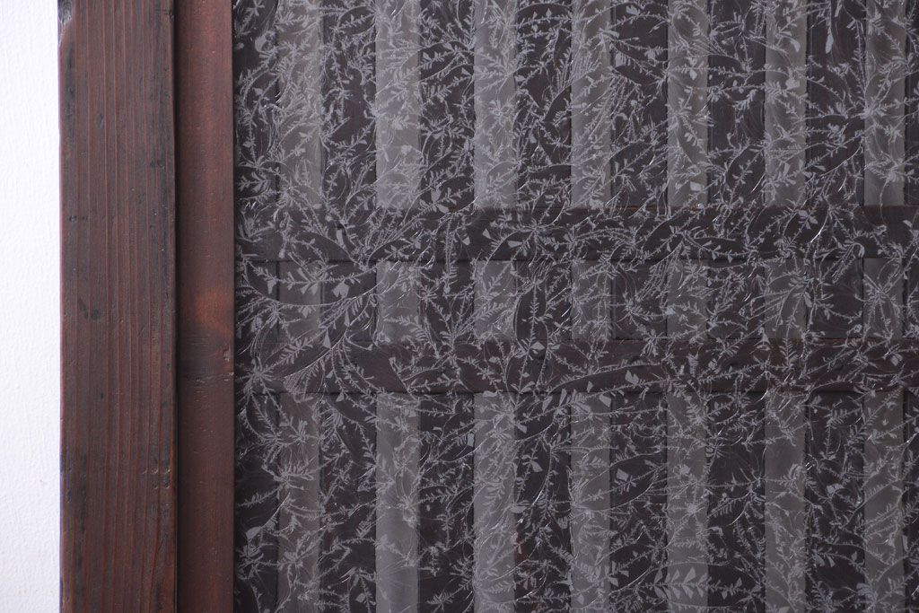 古民具・骨董　裏結霜ガラス入り!古い木の格子帯戸2枚セット(1)(ガラス帯戸)