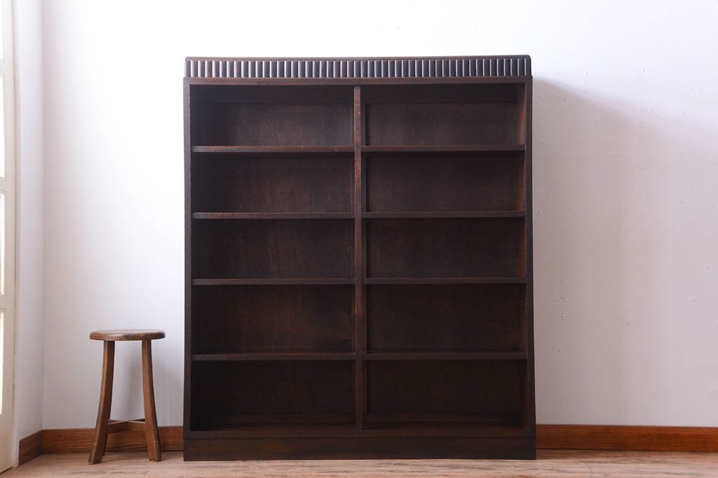 アンティーク家具　和製アンティーク　シックな大型本棚(ブックシェルフ・飾り棚)