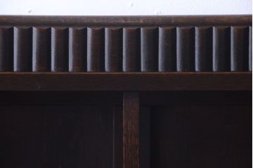 アンティーク家具　和製アンティーク　シックな大型本棚(ブックシェルフ・飾り棚)