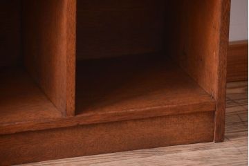 アンティーク家具　和製アンティーク　古い木の縦型マス目棚(収納棚、飾り棚)