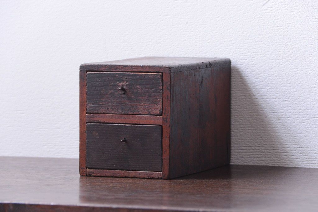 アンティーク家具　古民具・骨董　古い木の小さなアンティーク小引き出し