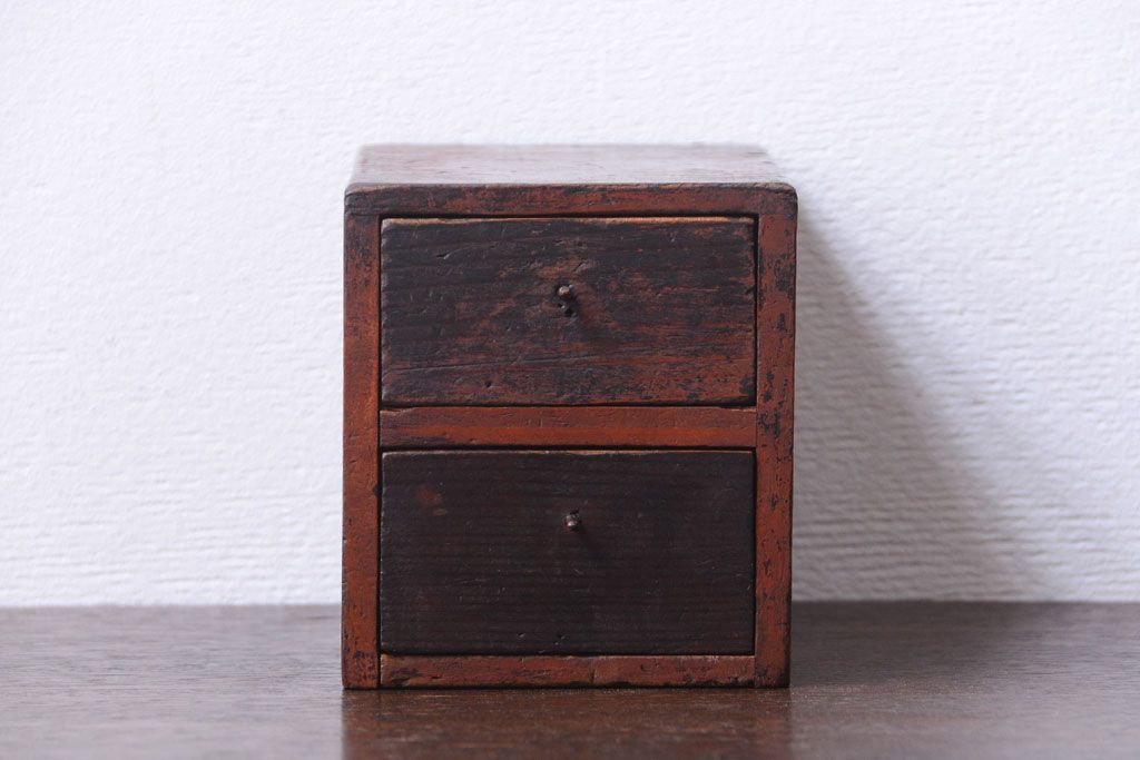 アンティーク家具　古民具・骨董　古い木の小さなアンティーク小引き出し