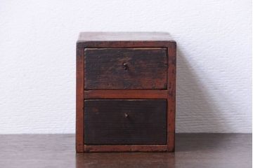 アンティーク家具　古民具・骨董　古い木の小さなアンティーク小引き出し