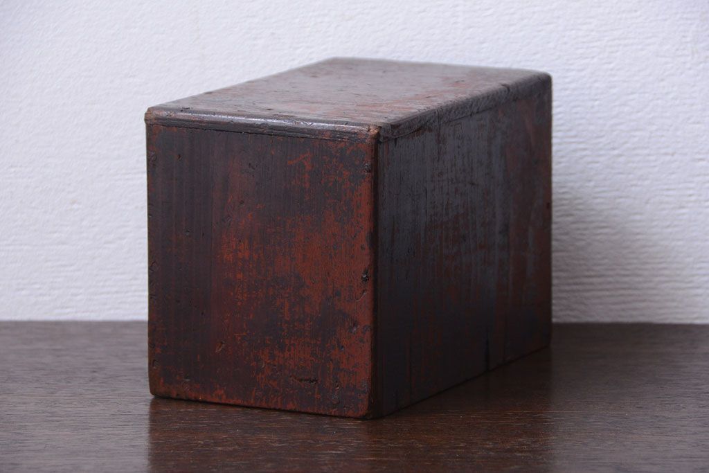 アンティーク家具　古民具・骨董　古い木の小さなアンティーク小引き出し