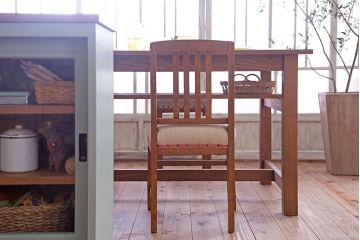 アンティーク家具　和製アンティーク　アンティークリネン座面のシンプルなダイニングチェア(3)