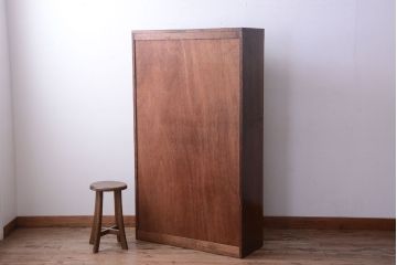 アンティーク家具　和製アンティーク　面取りガラスの大振りで重厚な古い本箱