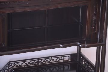 中古　民芸家具　唐木縞黒檀　美しい意匠の上品な高級飾り棚