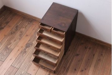アンティーク家具　和製アンティーク　古い木製の小引き出し