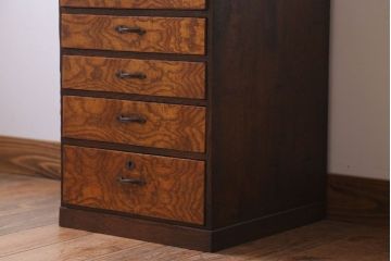 アンティーク家具　和製アンティーク　古い木製の小引き出し