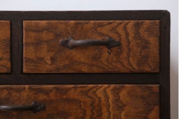 アンティーク家具　和製アンティーク　古い木製の小引き出し