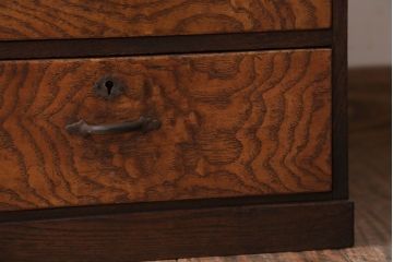 アンティーク家具　和製アンティーク　古い木製の小引き出し