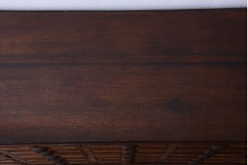 アンティーク家具　アンティーク　古い木製の30杯ドロワー(引き出しサイドボード・薬箪笥)