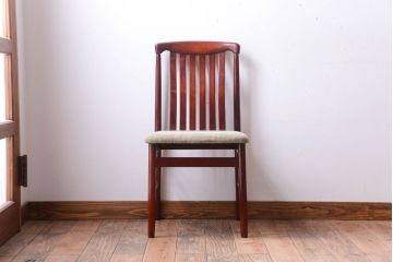 レトロ家具　和製アンティーク　レトロで上品なデザインの古いチェア(1)
